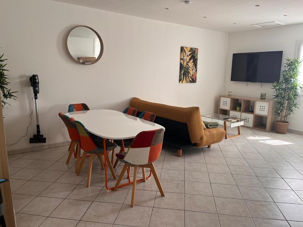 Le Mini Loft Familial Daire Carqueiranne Dış mekan fotoğraf